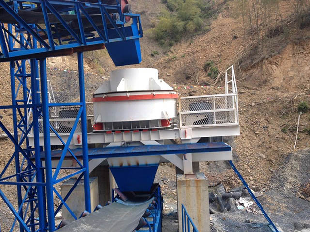 秦皇島建筑垃圾粉碎機使用現場
